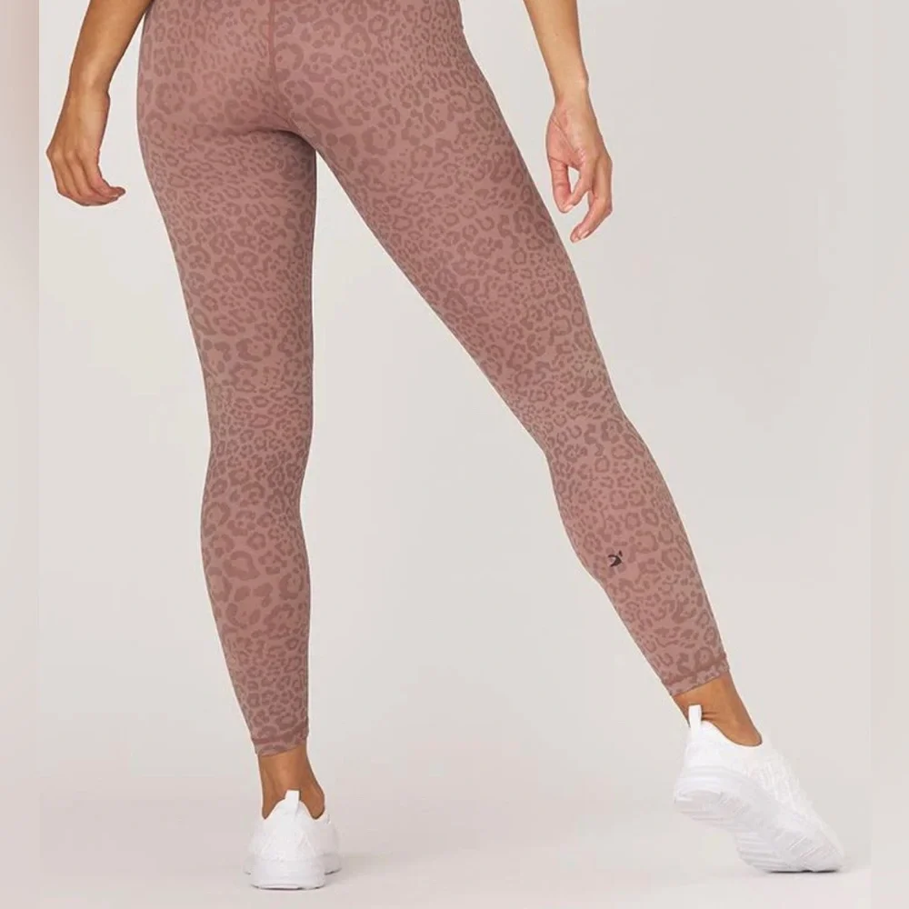 Glyder | Medium Sultry legging in‎ Cocoa Leopard